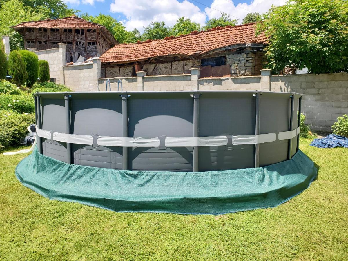 Vila Двете Къщи В Планината Beli Osŭm Exteriér fotografie